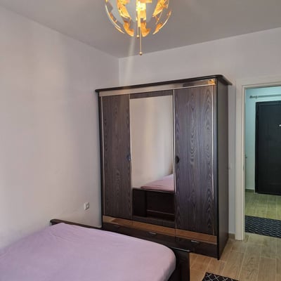 Miete einer komfortablen, möblierten 3-Zimmer-Wohnung, 6. Bezirk, Bukarest, Rumänien